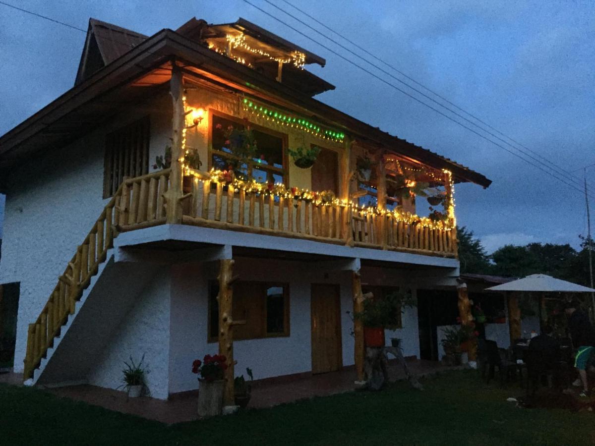 Hotel Cabana Los Nogales San Agustín Esterno foto